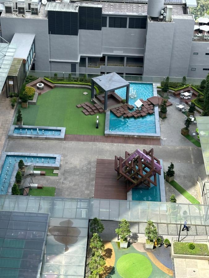 Hilltop Cloud View Genting Luxury Apartment